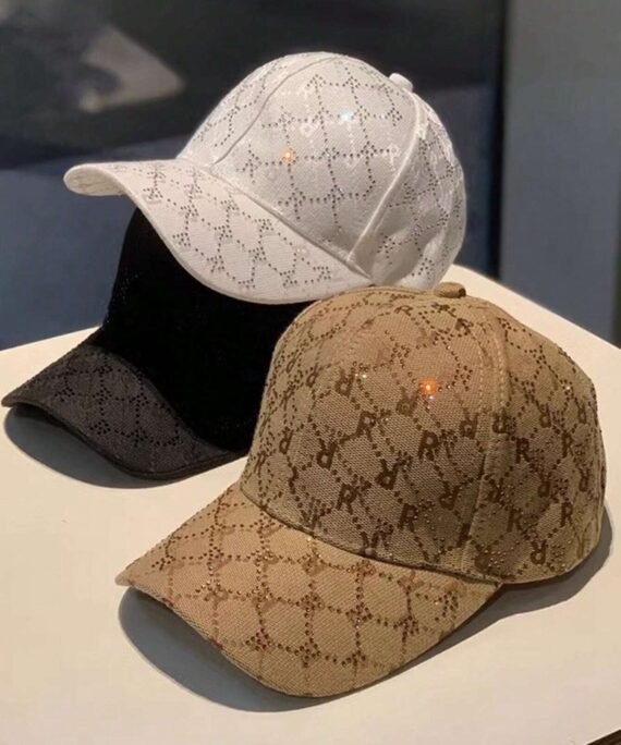 Casquette avec Strass et Imprimé